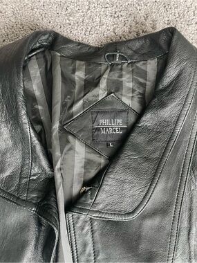 Men's Black Leather Bomber Jacket